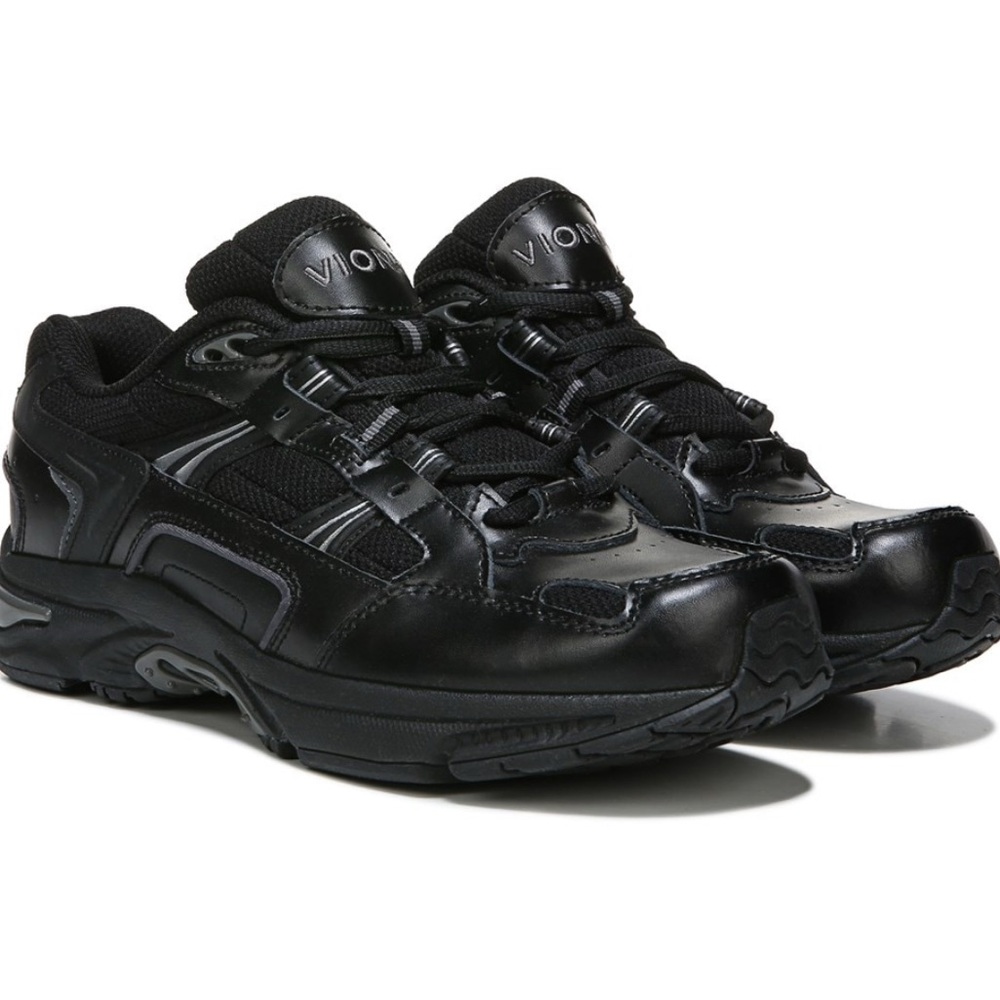 Vionic Woman Sleek Black Athletic Sneakers